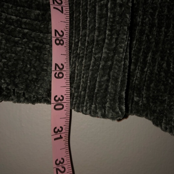 Green Cardigan - Picture 8 of 8